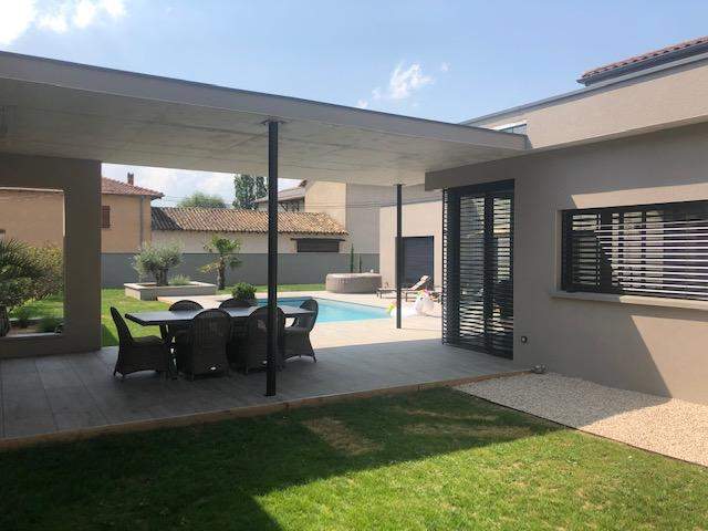 Espace intérieur moderne Villefranche-sur-Saône